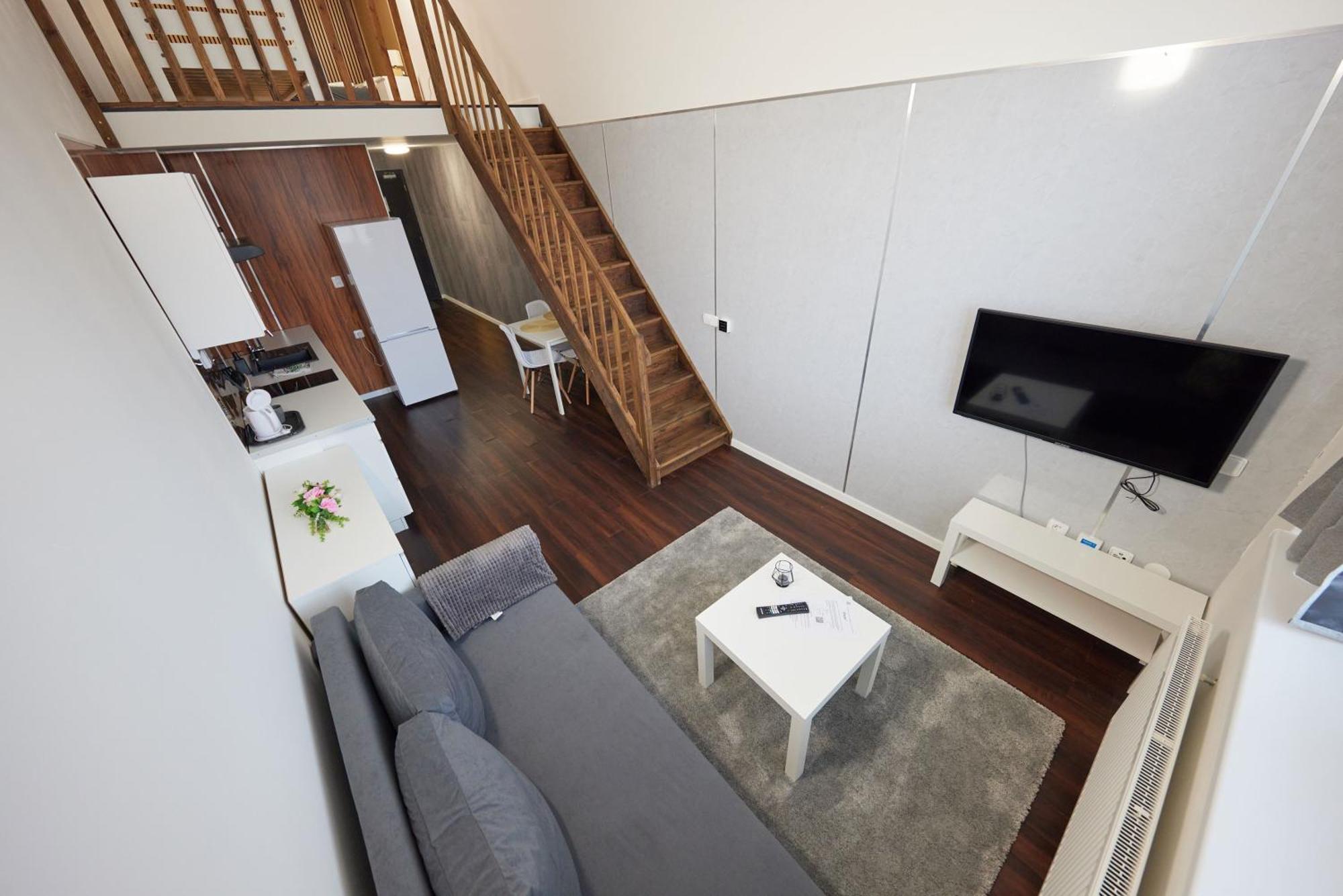 Block 96 Apartments 兹林 外观 照片